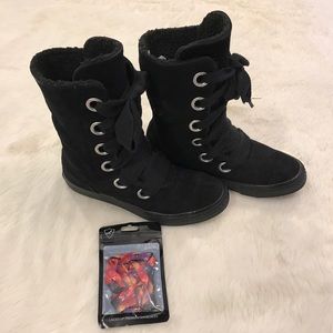 insulated chuck taylors